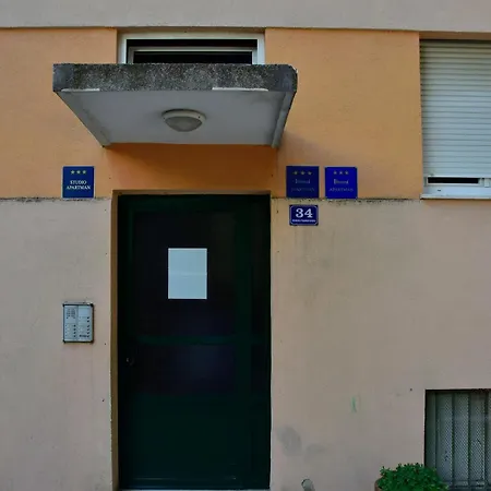 Apartament Buri *